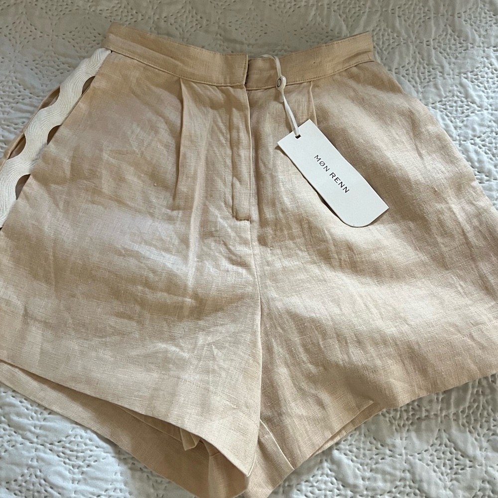 MON RENN coast short